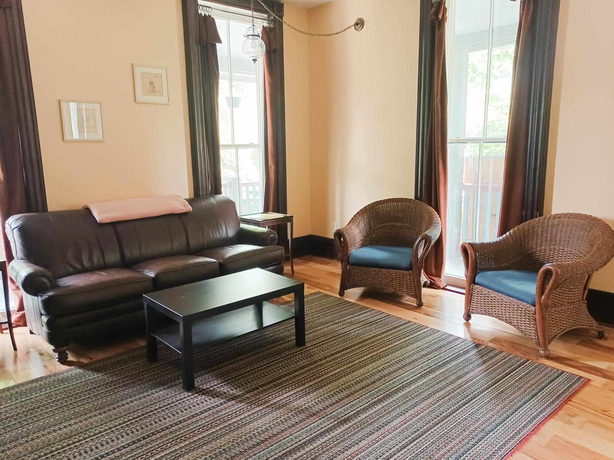 Huge 2 Bedroom House In The Heart Of Northside! Cincinnati Exterior photo